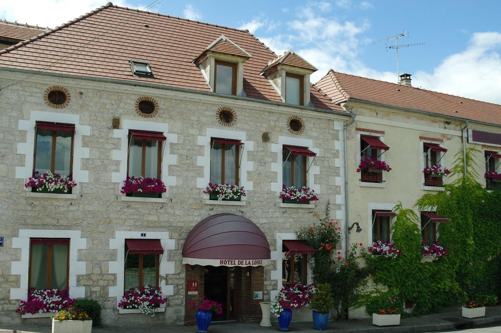 Hotel De La Loire Saint-Satur Zewnętrze zdjęcie