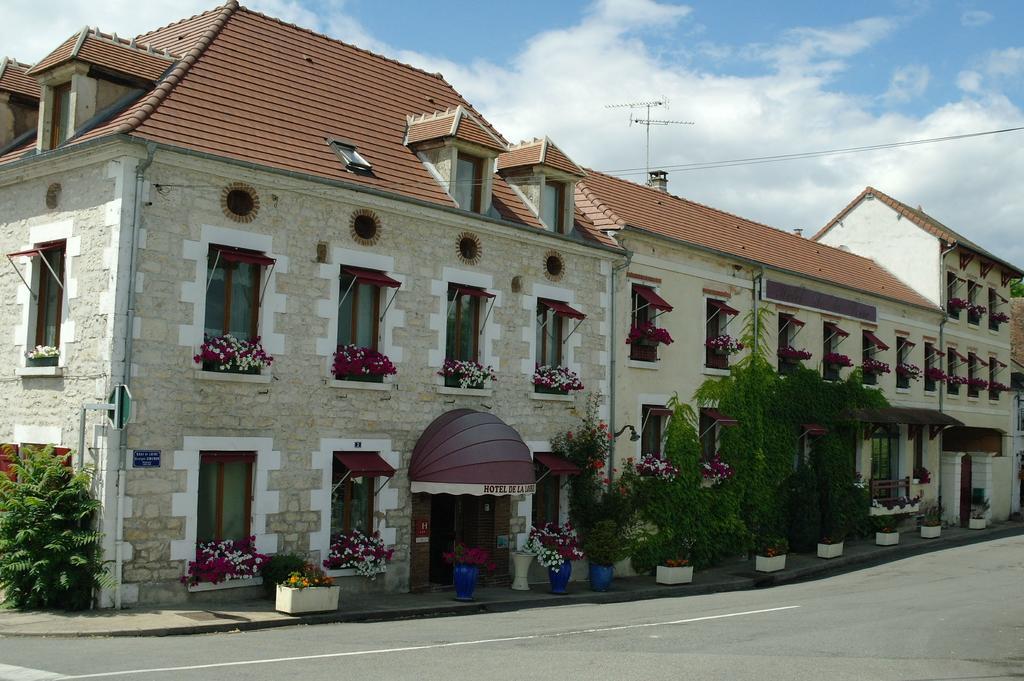 Hotel De La Loire Saint-Satur Zewnętrze zdjęcie