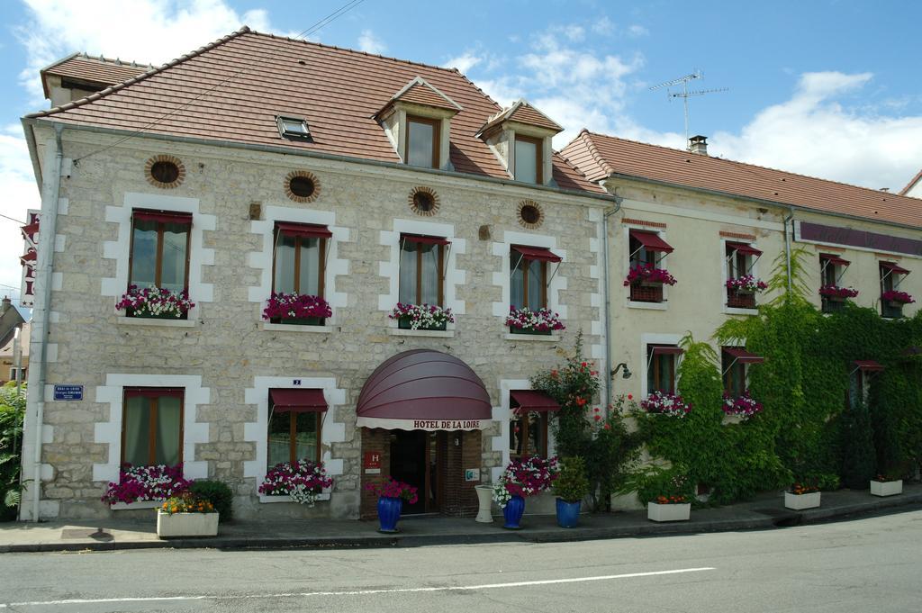 Hotel De La Loire Saint-Satur Zewnętrze zdjęcie